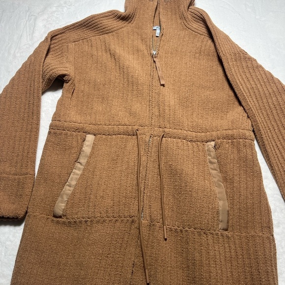 FLX Commuter Knit Zip-Up Sweater - Picture 4 of 10